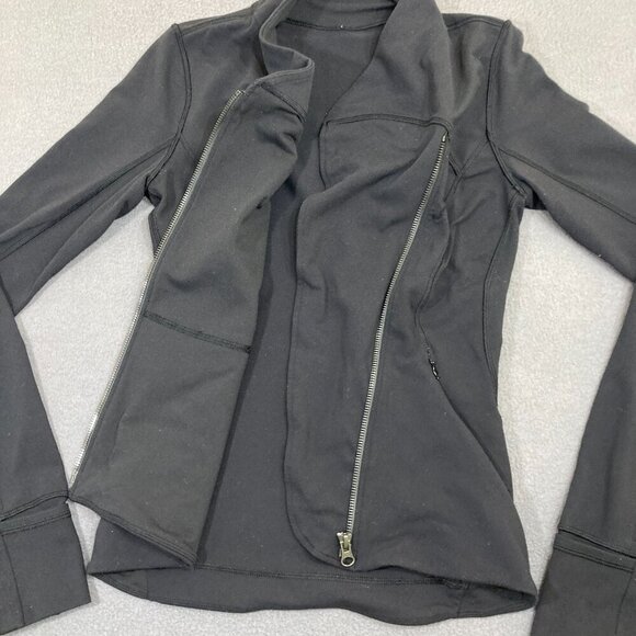 Lululemon Precision Jacket Women's Size 4 Black Asymmetrical Zipper Pockets - Picture 2 of 8